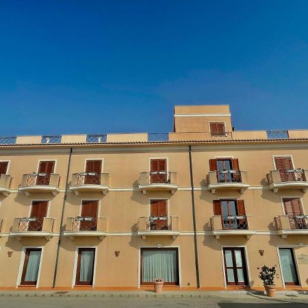 רג'יו די קאלאבריה Hotel La Lampara מראה חיצוני תמונה
