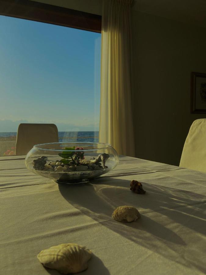 רג'יו די קאלאבריה Hotel La Lampara מראה חיצוני תמונה