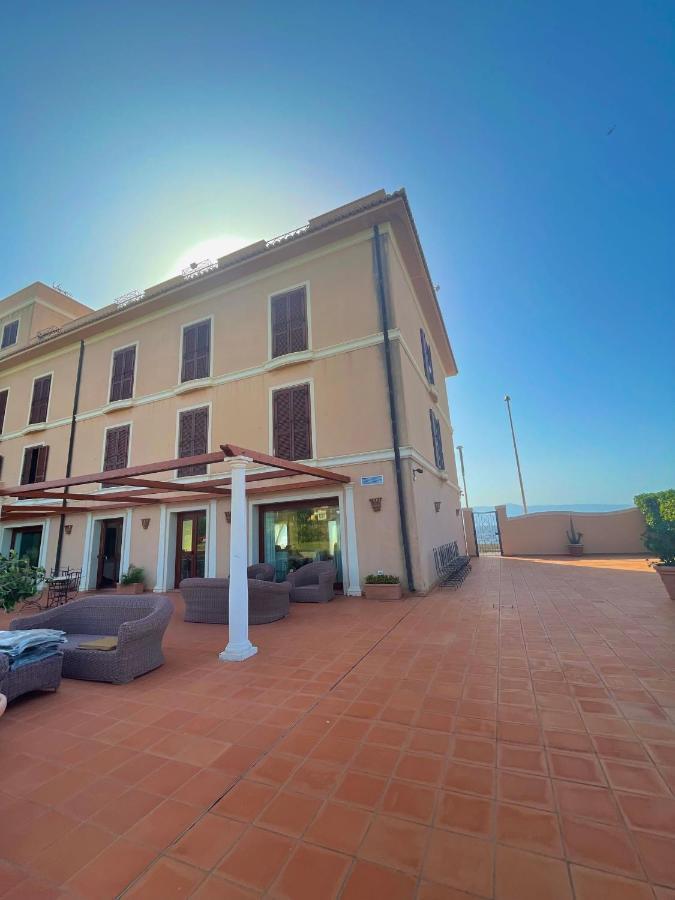 רג'יו די קאלאבריה Hotel La Lampara מראה חיצוני תמונה