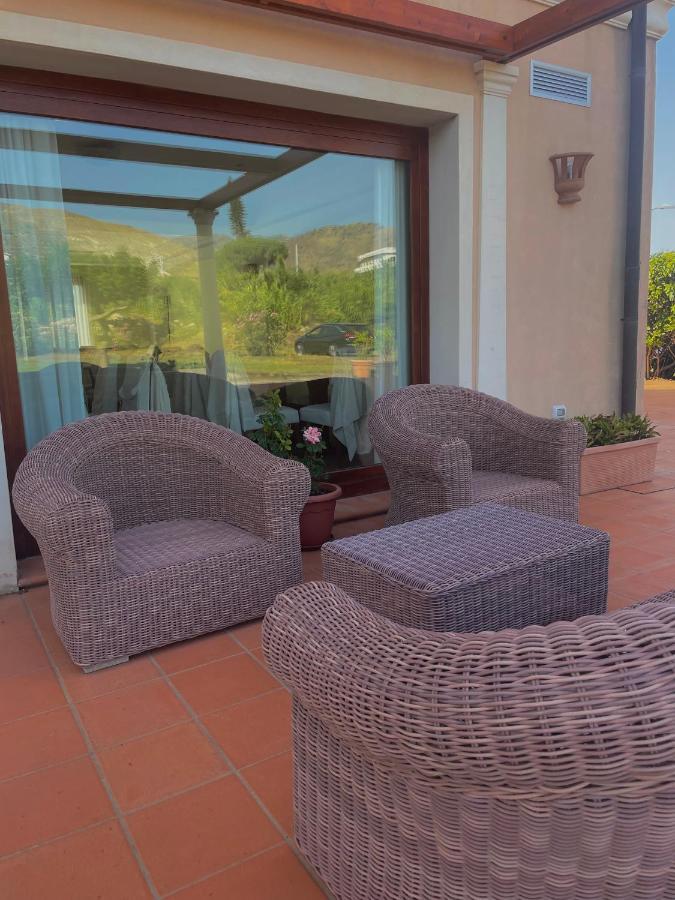 רג'יו די קאלאבריה Hotel La Lampara מראה חיצוני תמונה